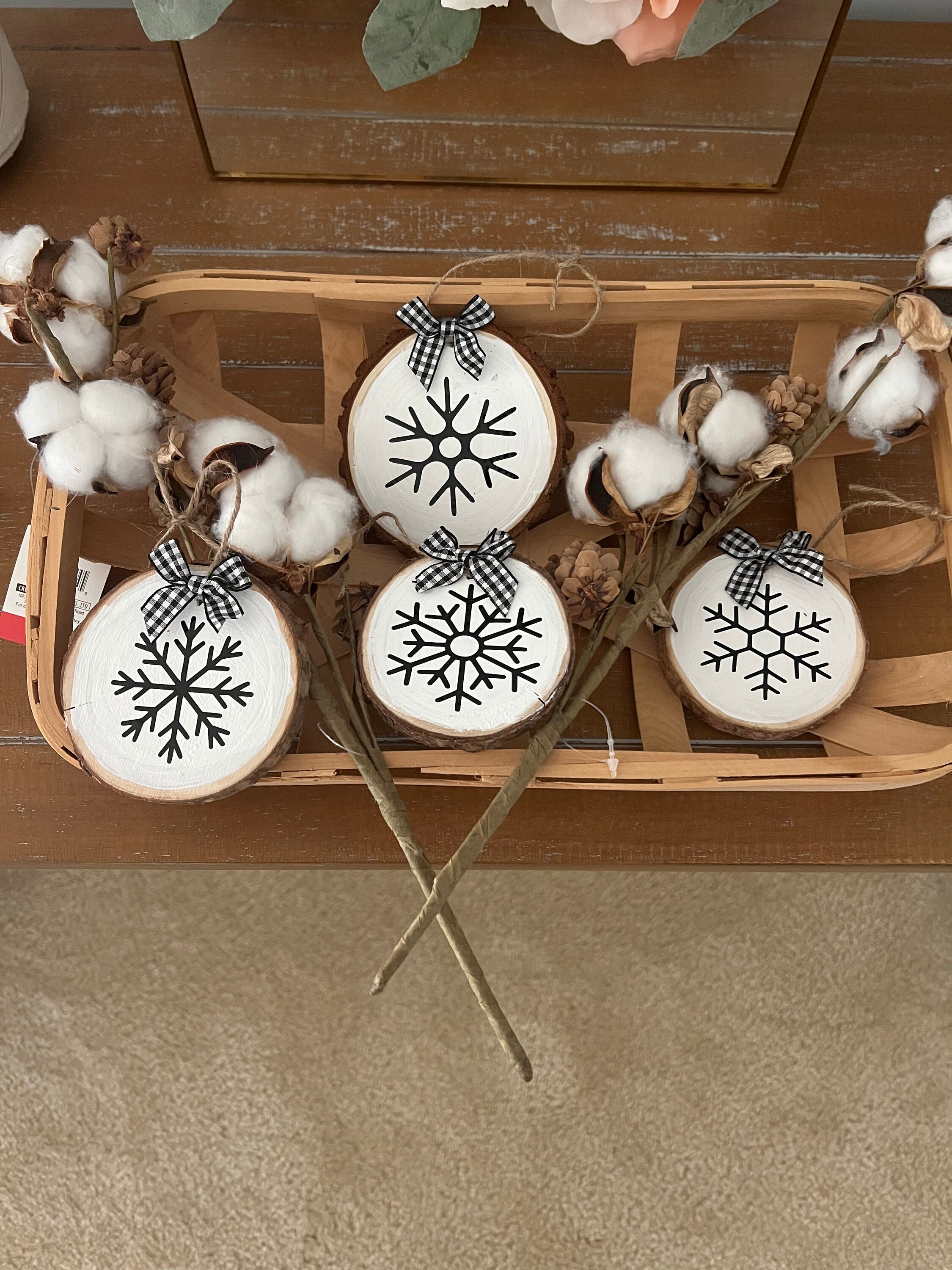 CHRISTMAS DECORATIONS RUSTIC Xmas Decor Snowflake *Farmhouse Wood Metal  Wall Hanging Galvanized Pine Berries Bell Country 8 or 12 Ornament