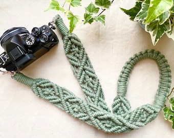 Boho knotted clip on accessory Macrame camera strap Travel and photography gift Handmade Natural cotton Photographer strap Bag strap