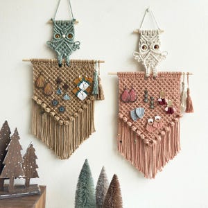 Macrame Jewelry Storage, Tapestry Earring Display, Jewelry Organizer, Handmade Jewelry Holder, Tapestry Earring Holder, Boho Accessories