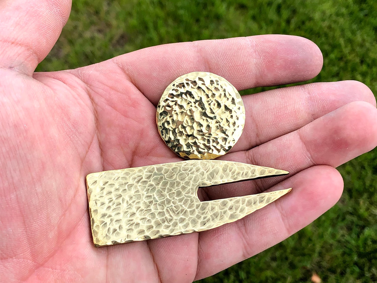 Set of Personalized Brass Golf Ball Marker/divot Repair Tool hammered