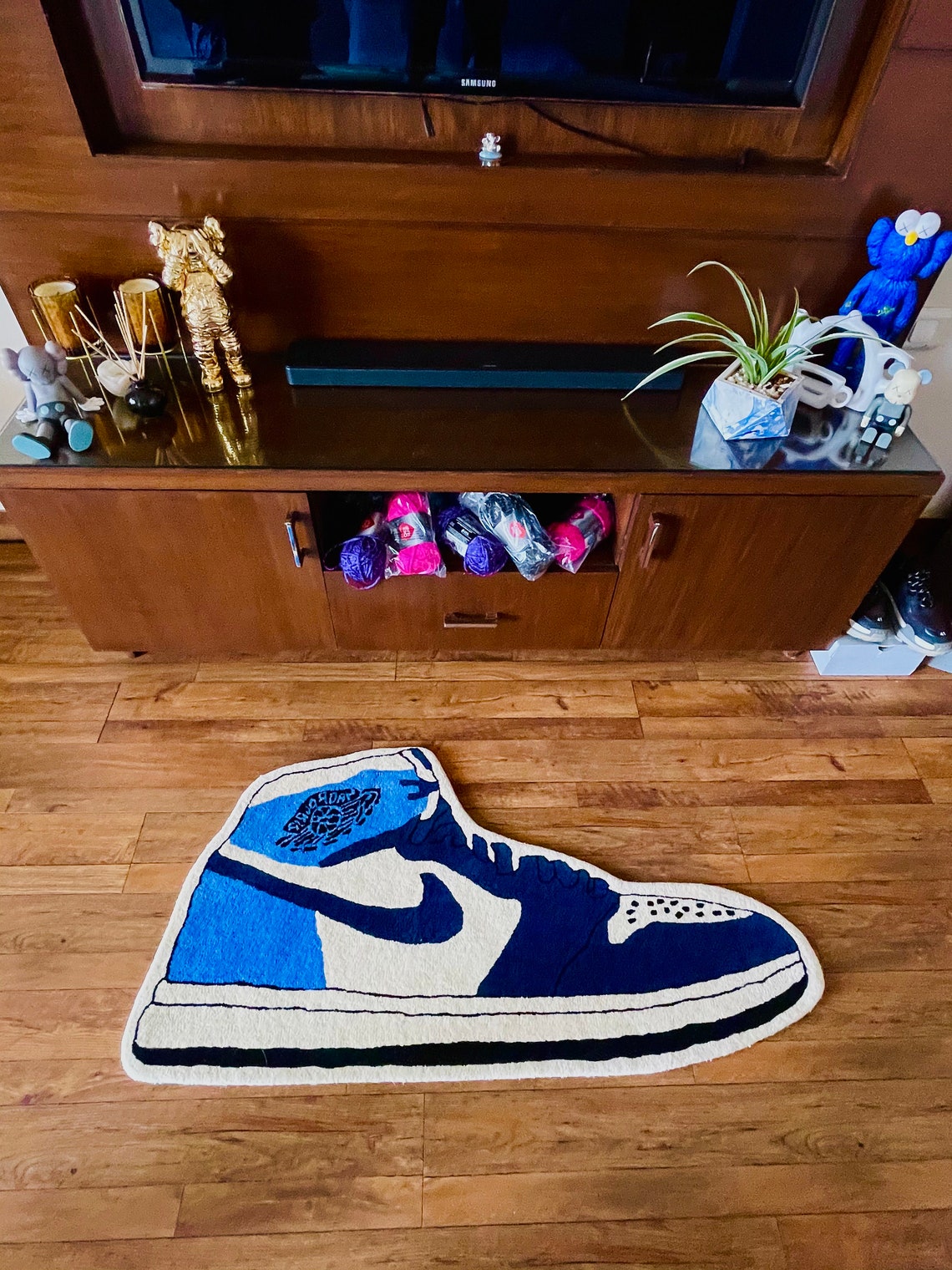 NIKE AIRJORDON 1 RUG / Handtufted / Home Decor / Shoe Rug Etsy