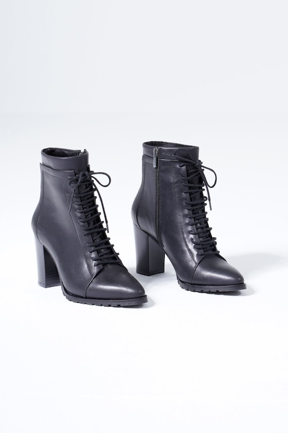 leather ankle boots size 5