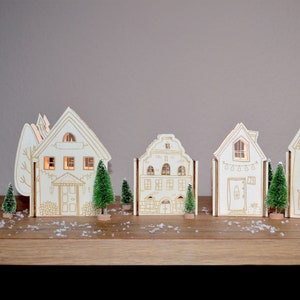 Adventskalender aus Holz aus 24 Holzhäusern zum Befüllen Adventskalender Weihnachtsdorf Bild 3