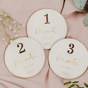 12 personalized milestones for each month in the first baby year / Personalized gift for birth / Personal gift for birth