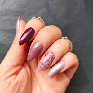 Purple Blossom press-on nails