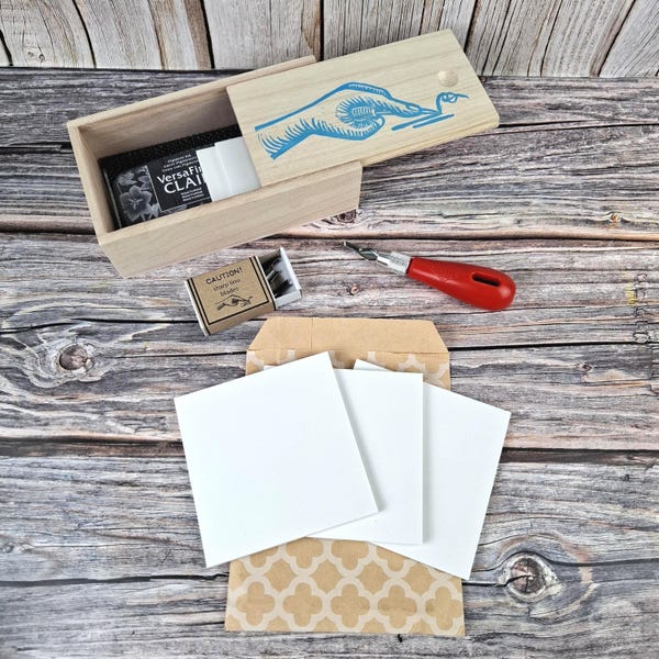 Lino stamp carving & block printing kit in Wooden box for printing on paper