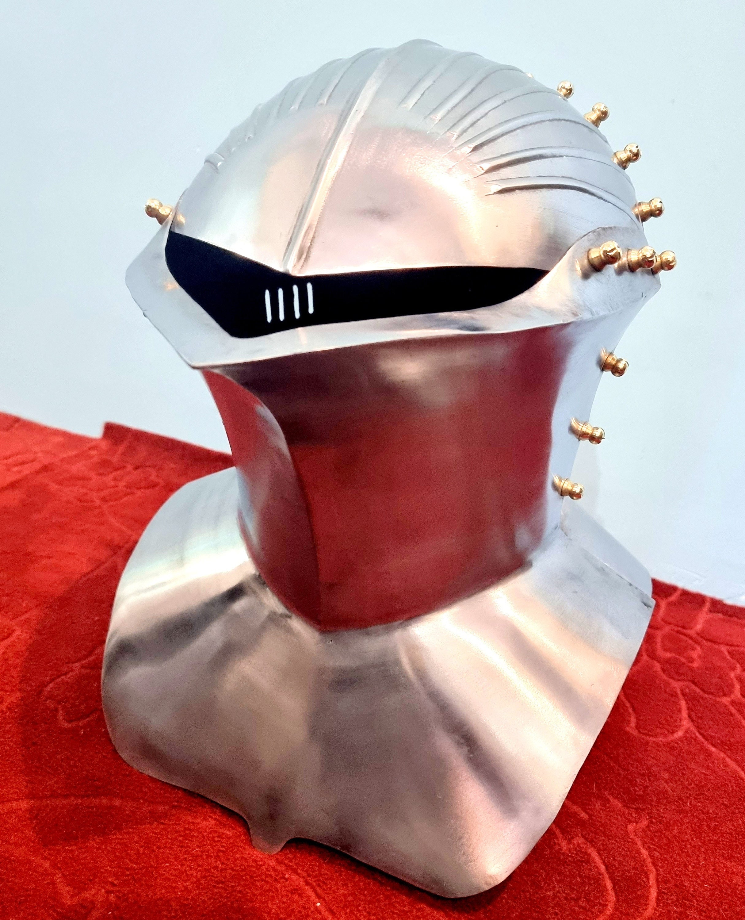The frog helmet 2025