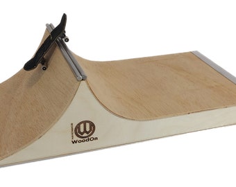 Fingerboard double ramp. Fingerboard ramps and fingerboard obstacles manufacturer