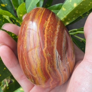 Red Onyx Egg, Crystal Egg, Onyx Carving, Red Onyx