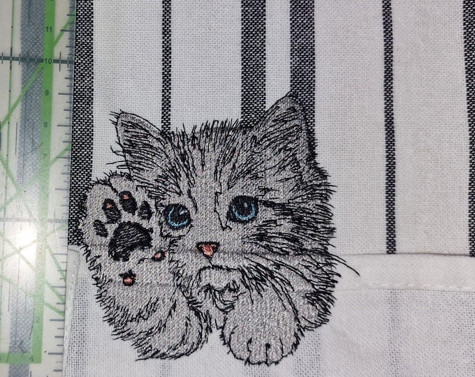 Stickdatei - Vollstick - Kätzchen "Heidi" - Für helle & dunkle Stoffe - 3 Größen - Katze - ITH - Geschirrtuch - LunaChild