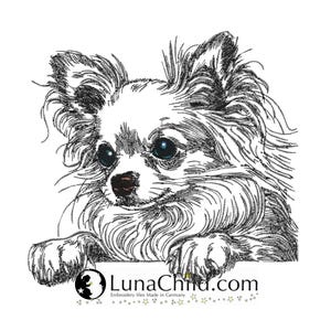 Pode incluir: Ilustração em preto e branco de um chihuahua com orelhas grandes e uma expressão fofa. O cão está olhando para o espectador e tem suas patas apoiadas em uma superfície. A imagem inclui o texto "LunaChild.com" e as palavras "Arquivos de bordado feitos na Alemanha".