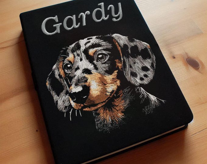 Stickdatei - AUFWENDIG - Dackel Three Colors "Gardy " - für dunkle Stoffe - Hund - LunaChild
