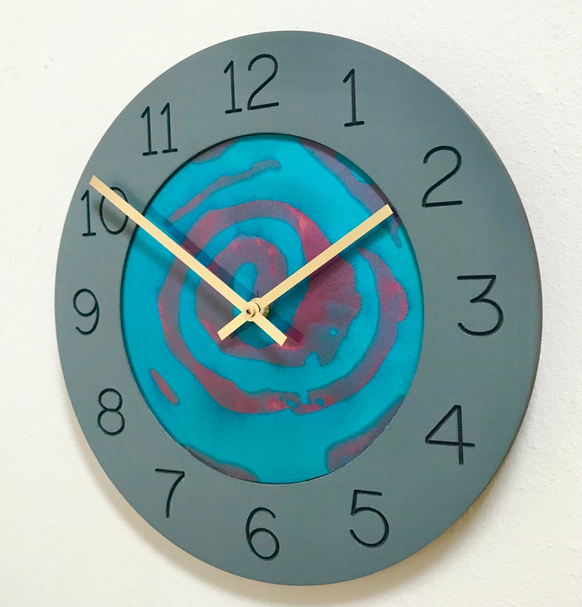 Handmade Modern Contemporary Quartz Wall Clock With Green Resin Panel Centre Etsy