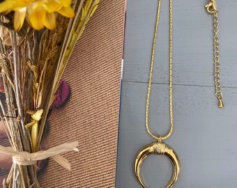 Collier Buffalo