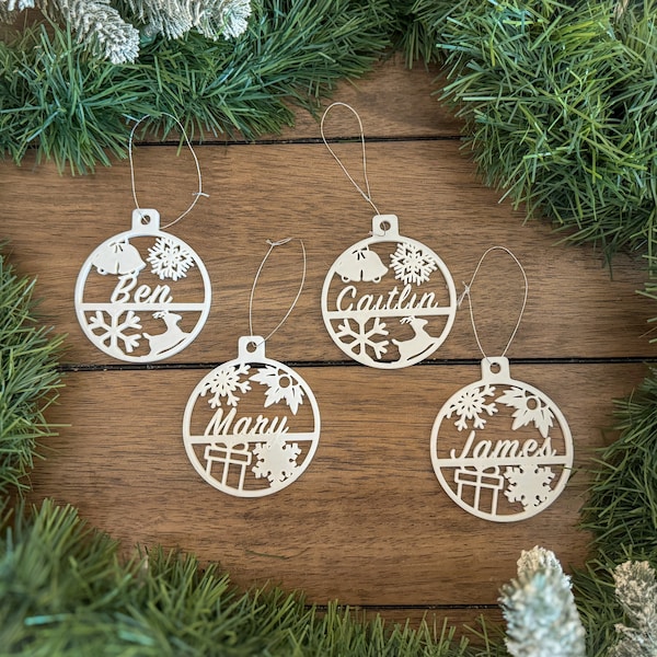 Personalized Christmas Ornament, Custom Ornament for Christmas Tree, Christmas Ornament with Name, Personalized Ornament Gift