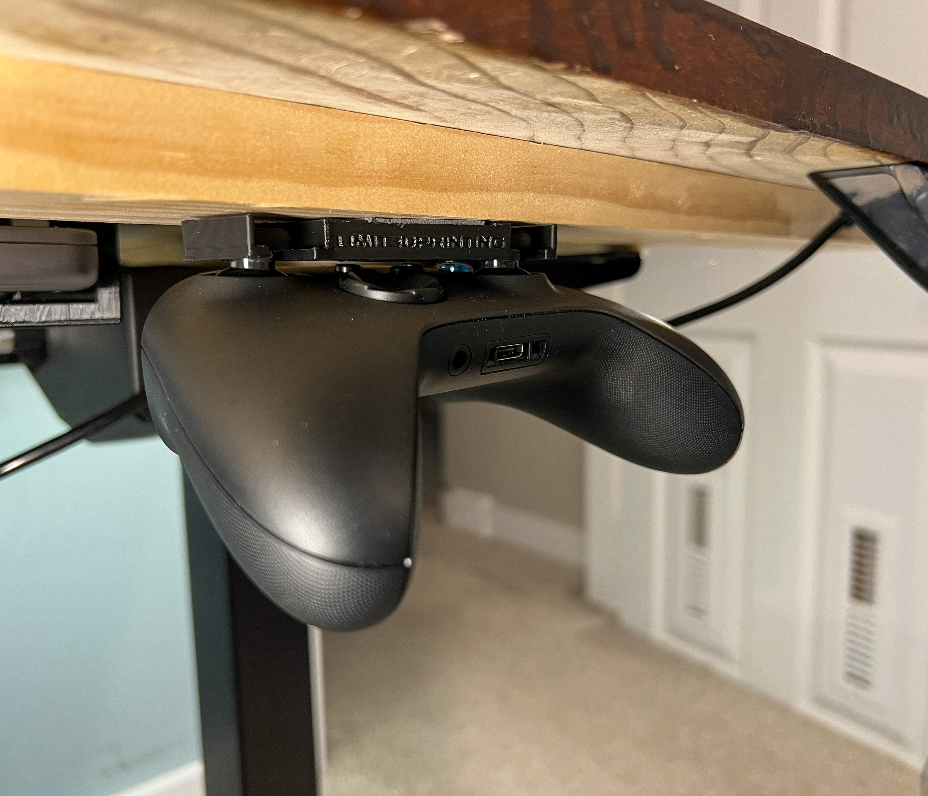 Under desk best sale xbox one mount