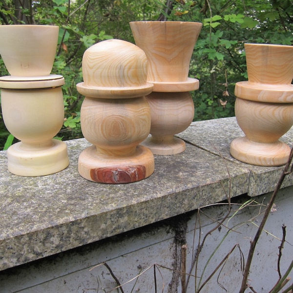 Head with hat / turned wooden boxes / decorative boxes