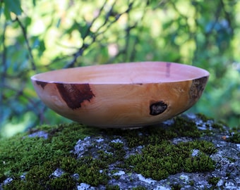 Large pearwood bowl / hand-turned in a small shed in Bavaria