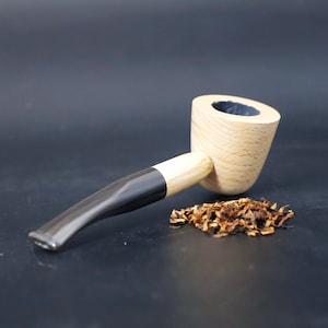 turned beechwood pipe / tobacco pipe / unique piece