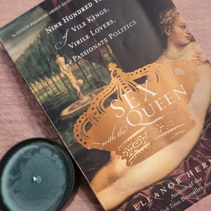 USED &quot;Sex With The Queen&quot; by Eleanor Herman