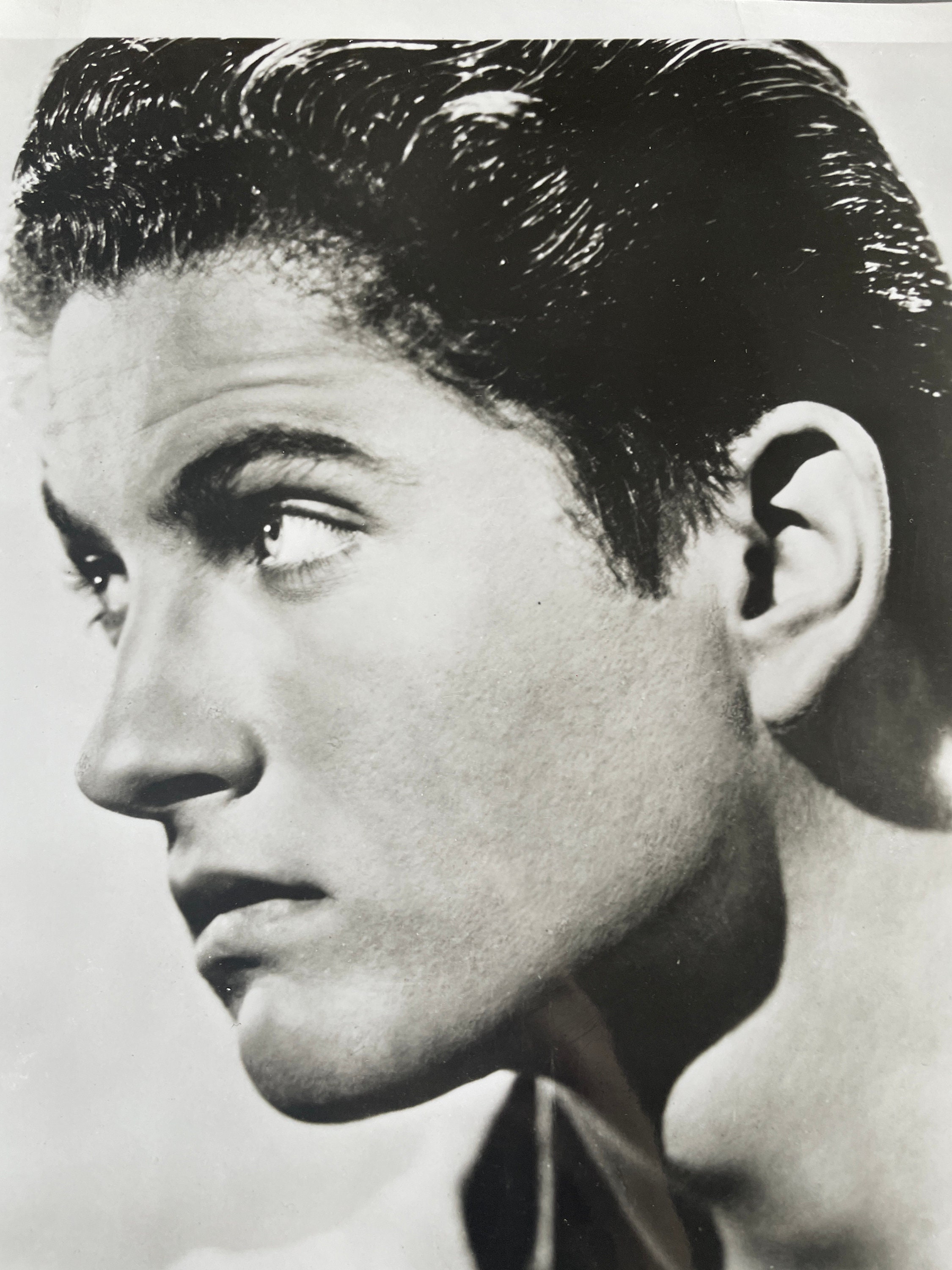 セクシーな若きジョン・ドリュー・バリモアのヴィンテージヘッド