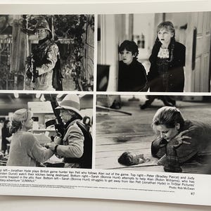 Jumanji (1995) Vintage Movie Photo of Jonathan Hyde, Robin Williams, Bonnie Hunt Kirsten Dunst, Bradley Pierce in Kids Film Pic of Scenes