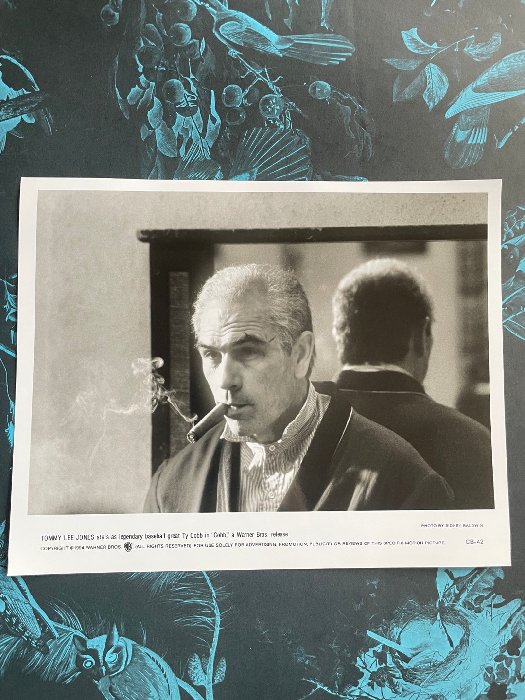 Cobb (1994) Vintage Movie Photo of Tommy Lee Jones Smoking
