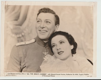 Todos los caballos del rey (1935) Foto de época de la película de Carl Brisson y Mary Ellis de la década de 1930.