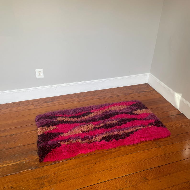 Vintage C 1960s Scandinavian Rya Shag Wool Rug Abstract Waves in Bold ...