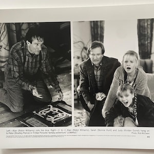 Jumanji (1995) Vintage Movie Photo of Robin Williams, Bonnie Hunt and Kirsten Dunst playing board game in Kids Film Pic of Scenes