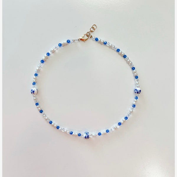 Porcelain accented beaded necklace