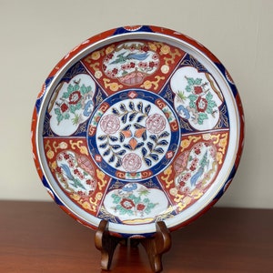 Vintage Gold Imari Charger Plate: Hand-Painted Japanese Porcelain Decor
