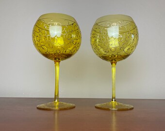 Vintage Wine Glasses, Yellow Balloon Wine Glasses with Hand Painted Design, Colorful Balloon Glasses, Wine Glass Gift Set, Gift Idea