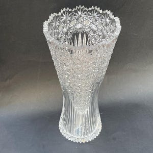 Vintage Cut Crystal Vase: Sawtooth Rim, Elegant Display