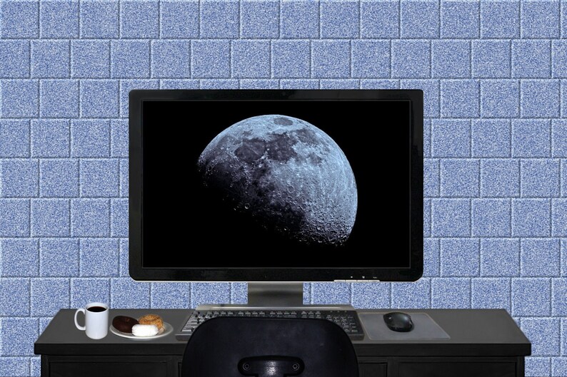 Moon Picture, First Quarter, PC Wallpaper, Moon Screensaver, Instant