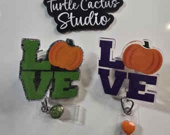 LOVE Pumpkin Badge Reel, Fall, Halloween. Autumn, Green, Purple, Fall in the air, Pumpkin everything, Spice, ID Holder, Badge Reel ID