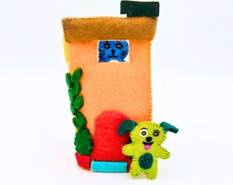 Wool Felt Finger Puppets with House: Montessori Travel Toy Set