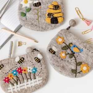 Bee Purse Makeup Pouch Trio, Beehive Floral Coin Pouch, Handmade Teacher Gift,  Bee Lover Bee Keeper Gifts