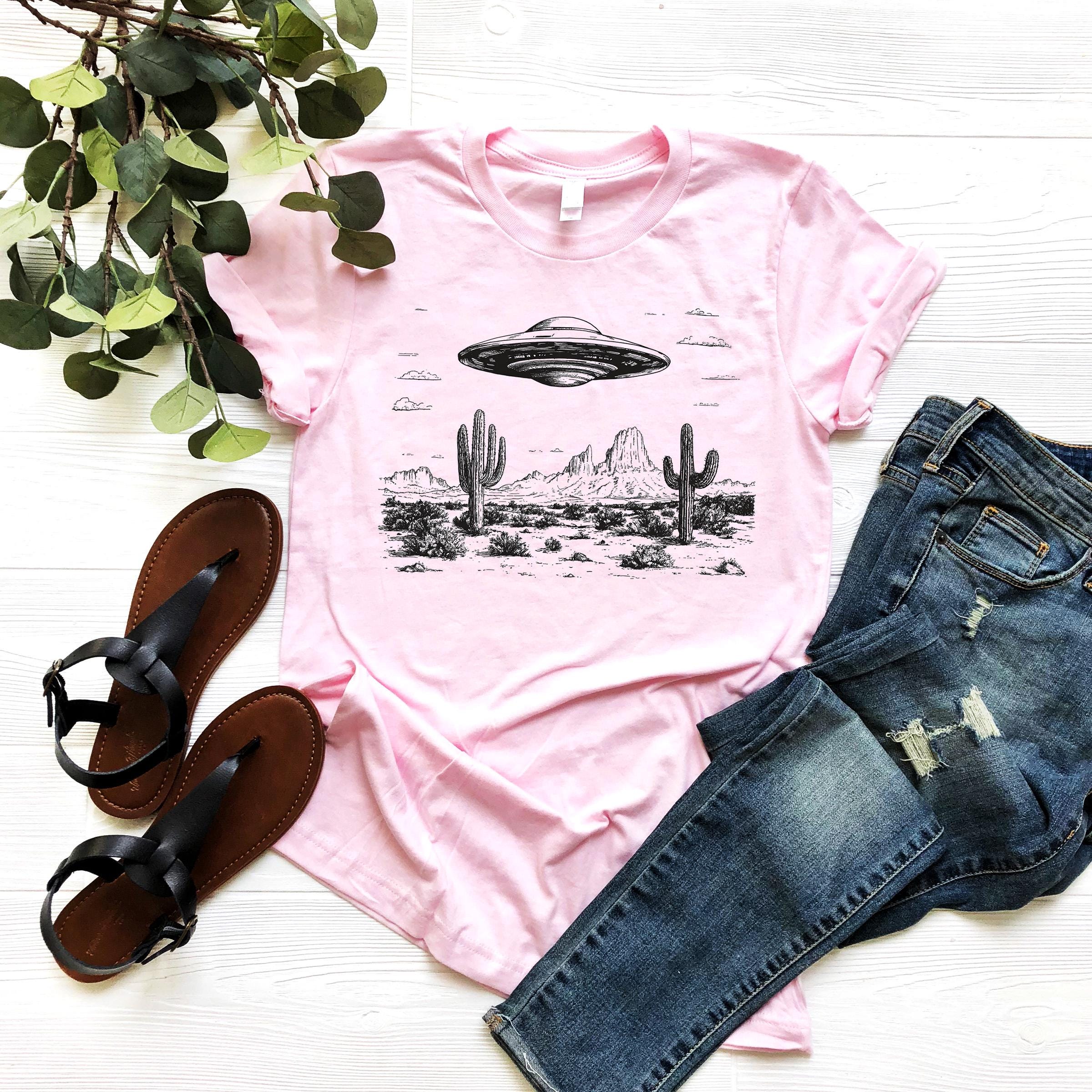 Retro UFO Shirt -  Desert Shirt - Psychedelic Shirt - Space Lover Shirt - UFO Enthusiast Shirt - Out of This World Design for Alien Lovers