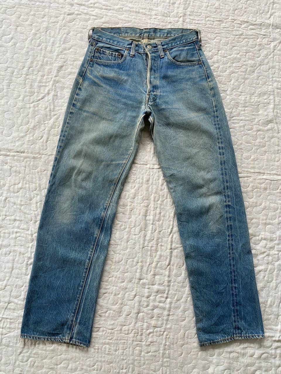 Vintage LVC Levis 501XX 501 big capital e red tab indigo denim jeans red  line selvedge 32” x 33” leather patch honeycomb fade