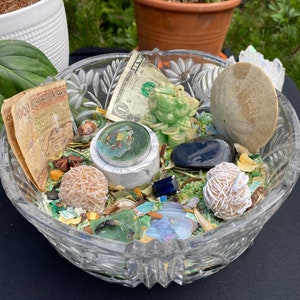 Money Bowl Kit Set-Herbs, Spell Candles, Witches Salt, Palo Santo image 2