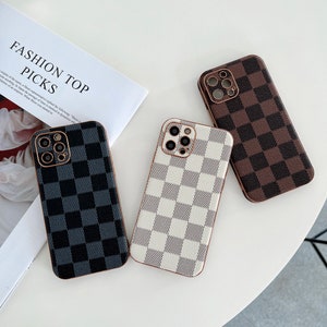 Best Luxury Louis Vuitton iPhone 11 12 Pro Max Case Poker Cover