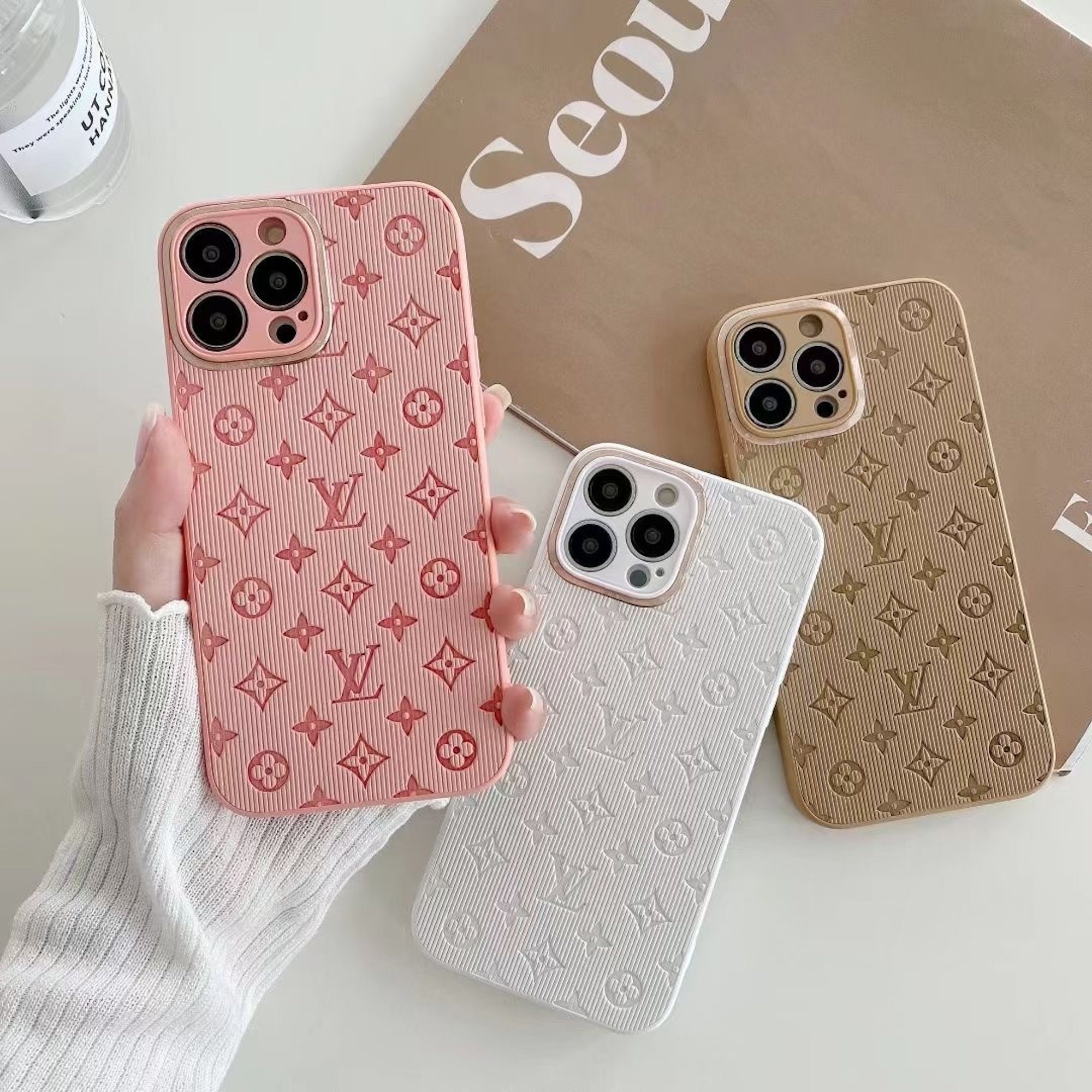 Louis Vuitton iPhone Case Monogram Canvas – l'Étoile de Saint Honoré