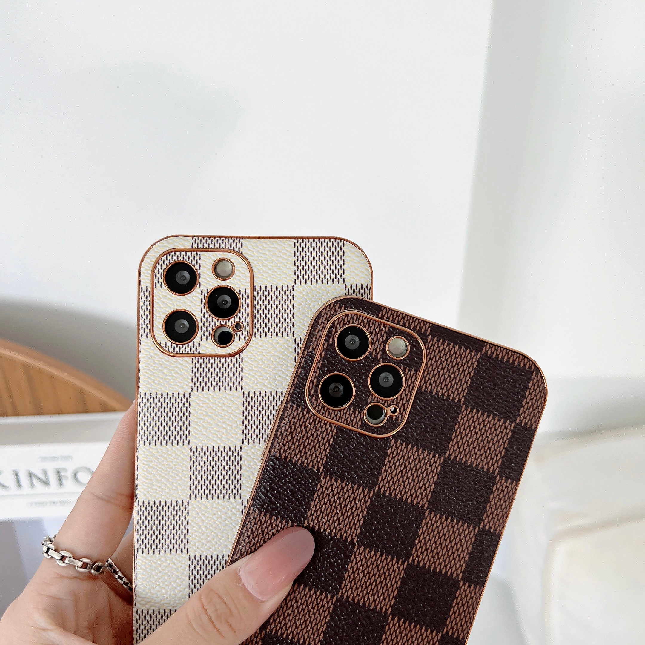 Louis Vuitton Hulle Cover Case For Apple iPhone 14 Pro Max 13 12 11