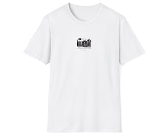 Funny Photographer T-Shirt – I Shoot People With A Camera Tee