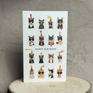 Tierisches Happy Birthday – Geburtstagskarte mit Hunden oder Katzen im Partylook