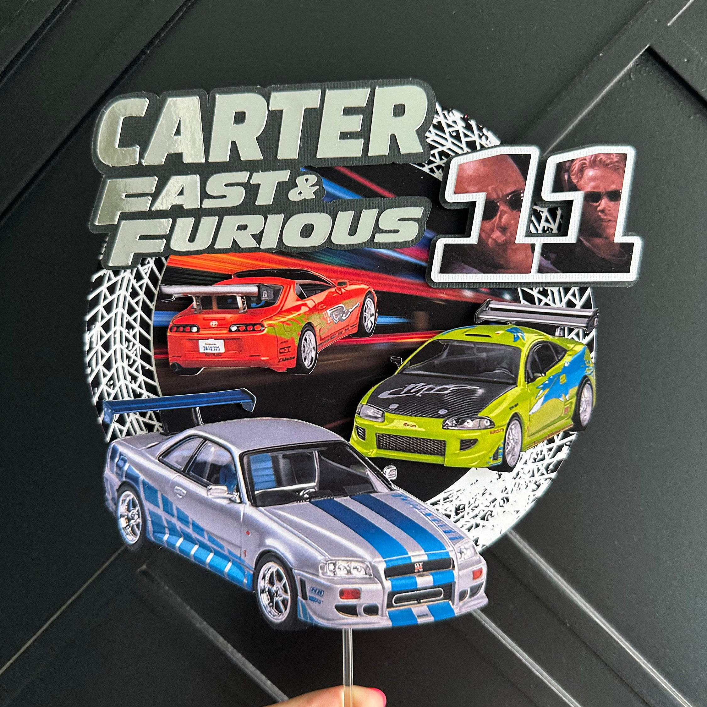 Decorazioni per torta di compleanno a tema auto da corsa Fast One