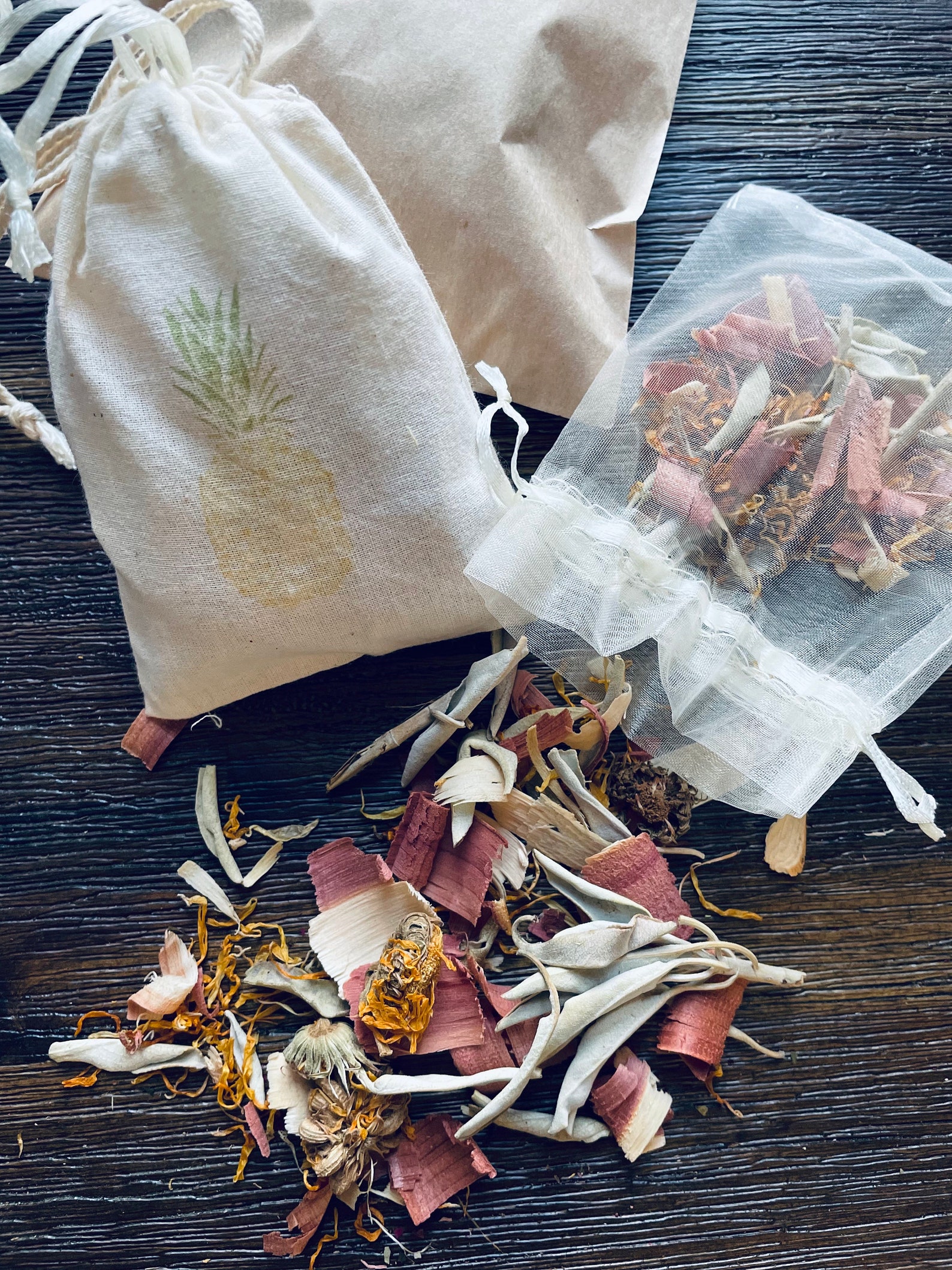 Set of 3 | Scented Sachets | Cedar Option - Etsy