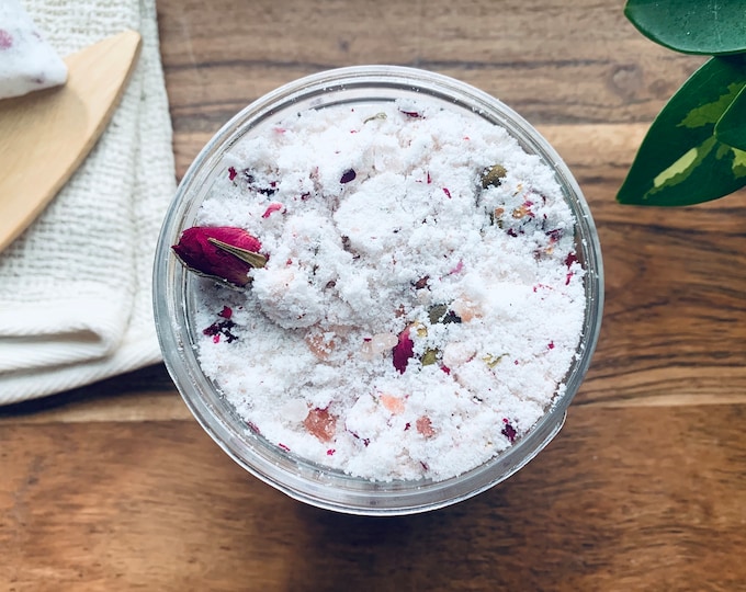 Rosebud | Coconut Milk Salt Bath