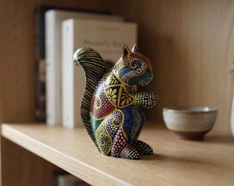 木製のリスの彫刻、リス愛好家、動物、木彫り、手作り、手彫り、家の